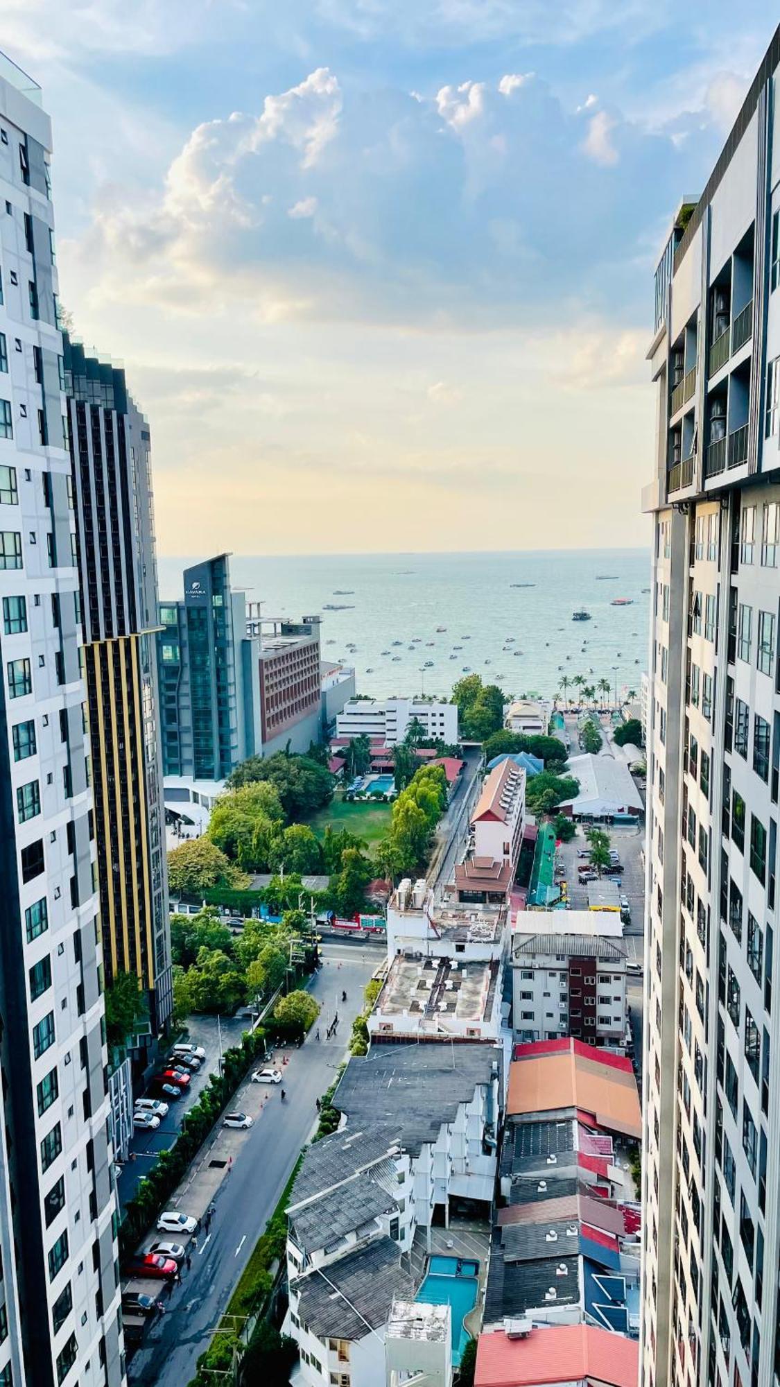 The Base Condo 2 Bed 2 Bath By Pupu Pattaya Exterior foto